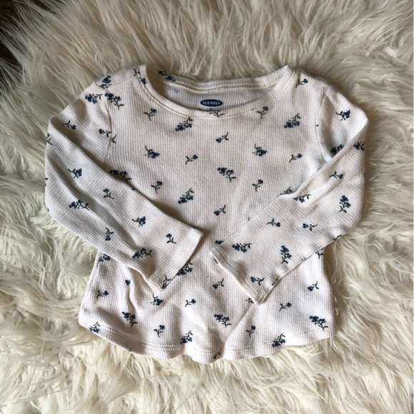 2T Long Sleeve T-Shirt Bundle - Picture 2 of 7